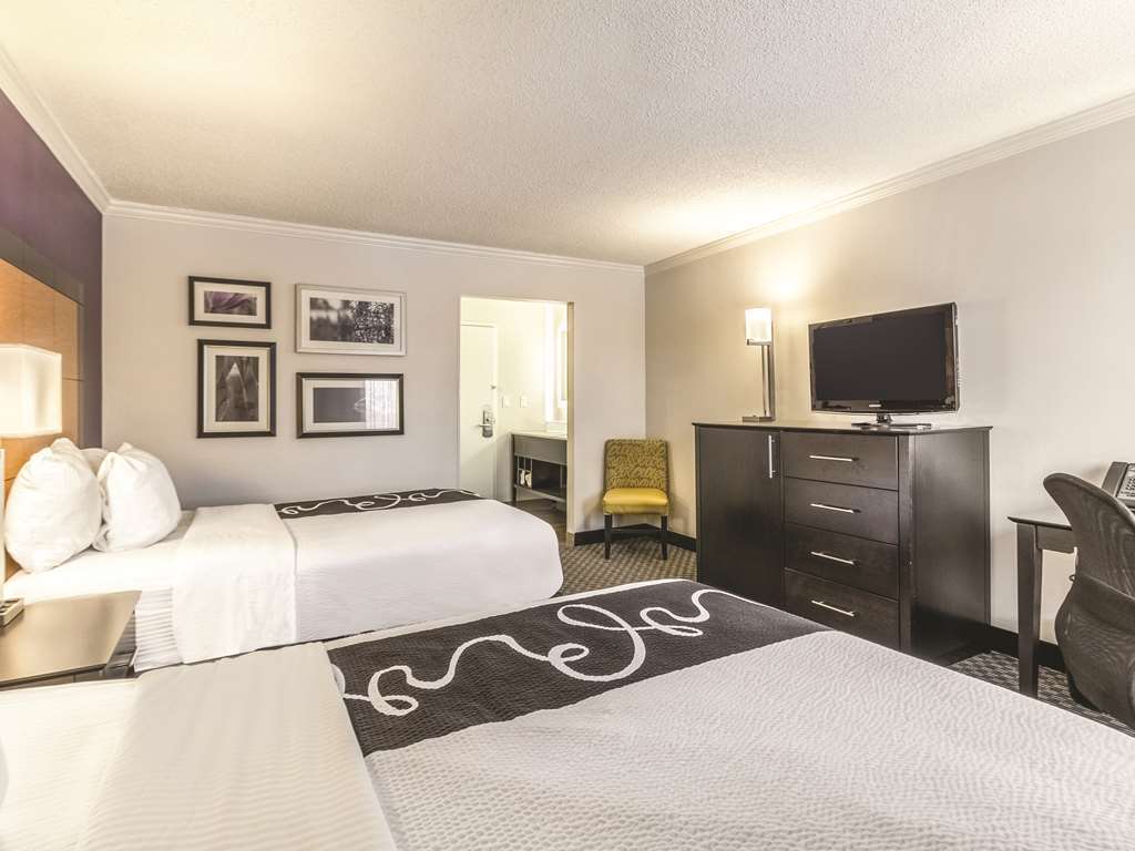 La Quinta By Wyndham Cleveland - Airport North Hotel Cameră foto